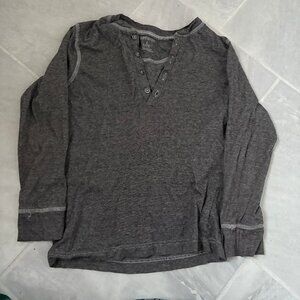 youth small long sleeve button-up shirt